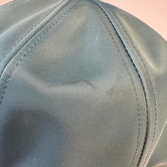 NWT ALO Satin Off-Duty Cap Hat Winter Ivy Green Limited Edition One Size - Picture 4 of 8